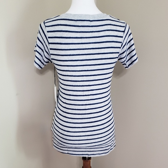 Striped v-neck tee - Picture 3 of 4